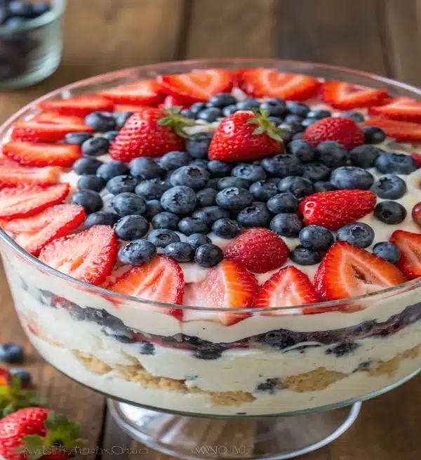 Easy Strawberry Blueberry Trifle Recipe