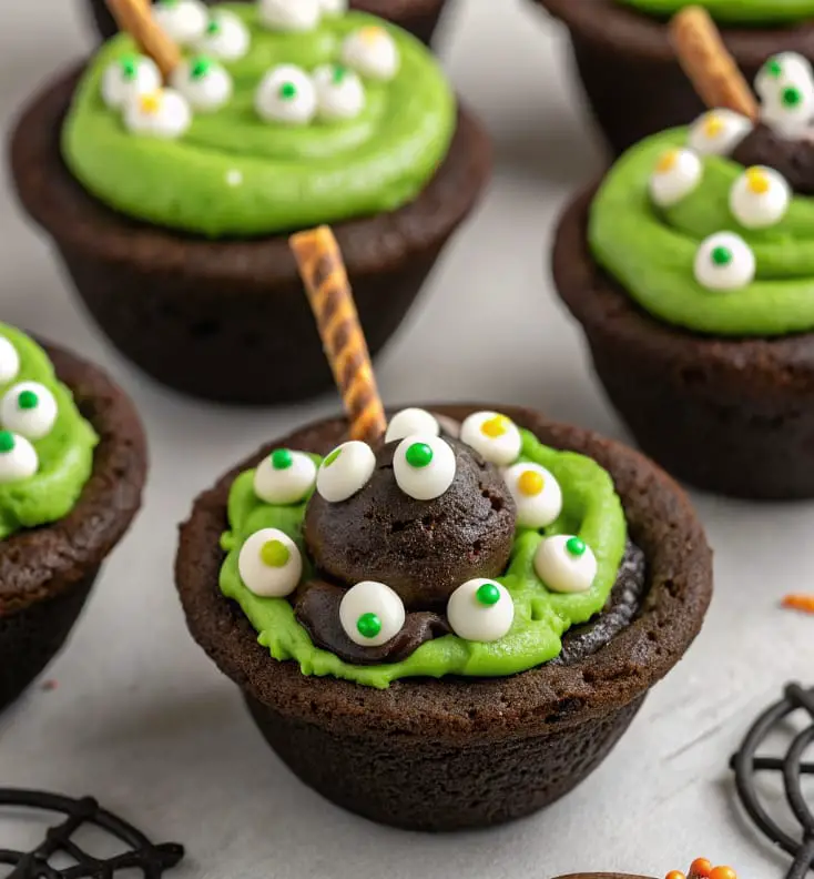 Cute Cauldron Cookie Cups – A Spooky & Sweet Halloween Dessert